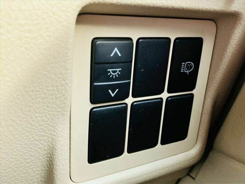 LAND CRUISER PRADO-7