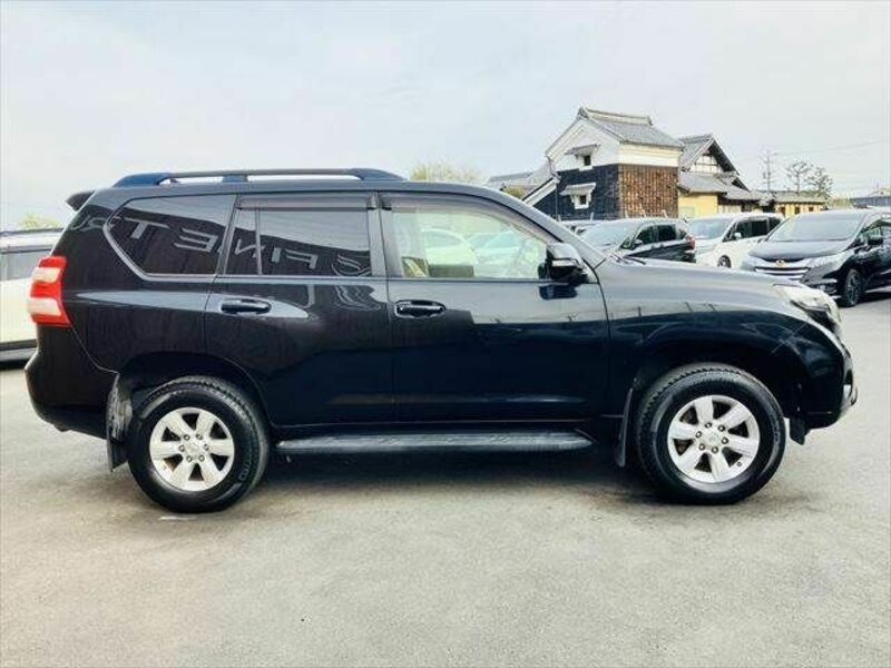 LAND CRUISER PRADO-17