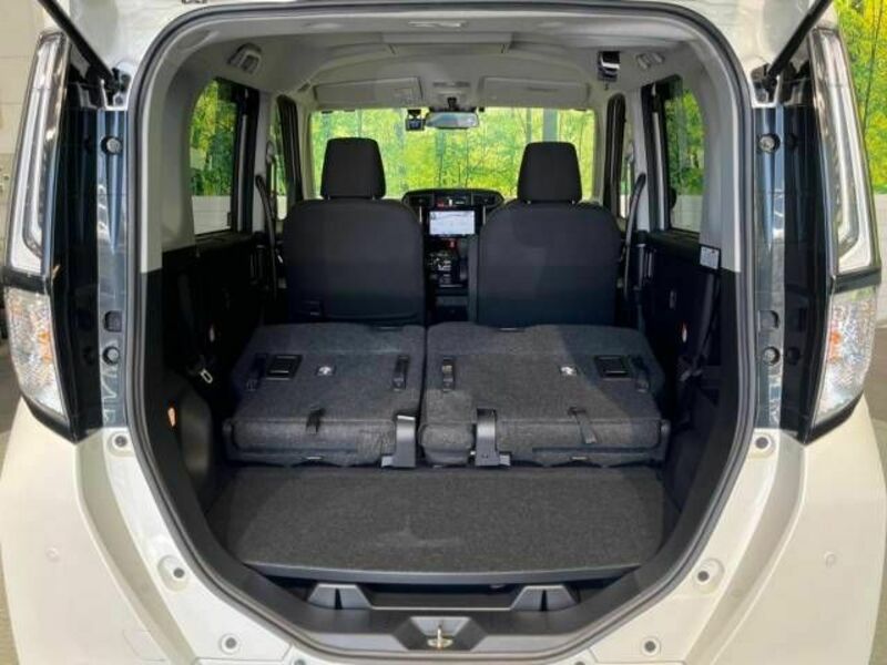 ROOMY-9