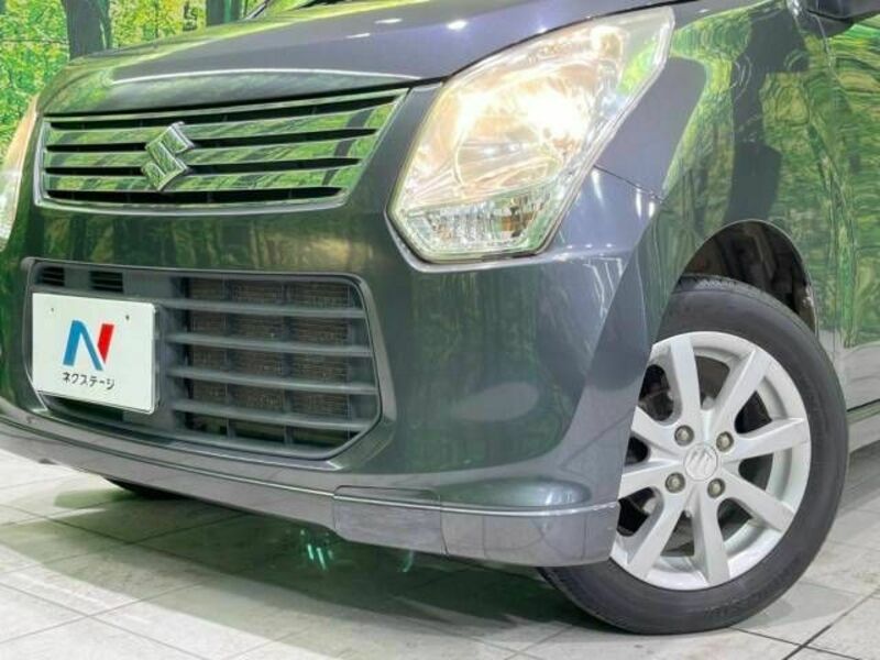 WAGON R-12