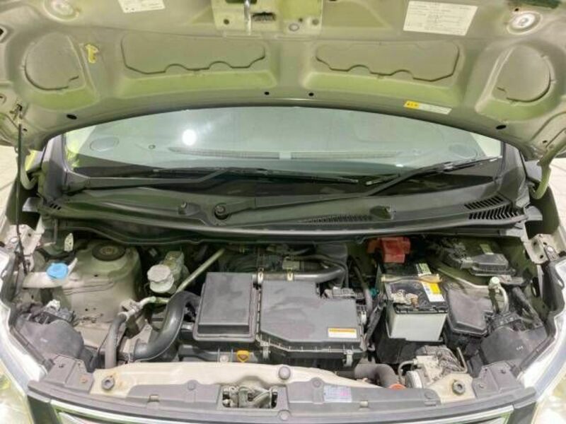 WAGON R-18