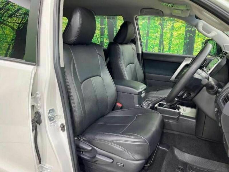 LAND CRUISER PRADO-7