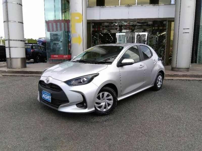 TOYOTA　YARIS