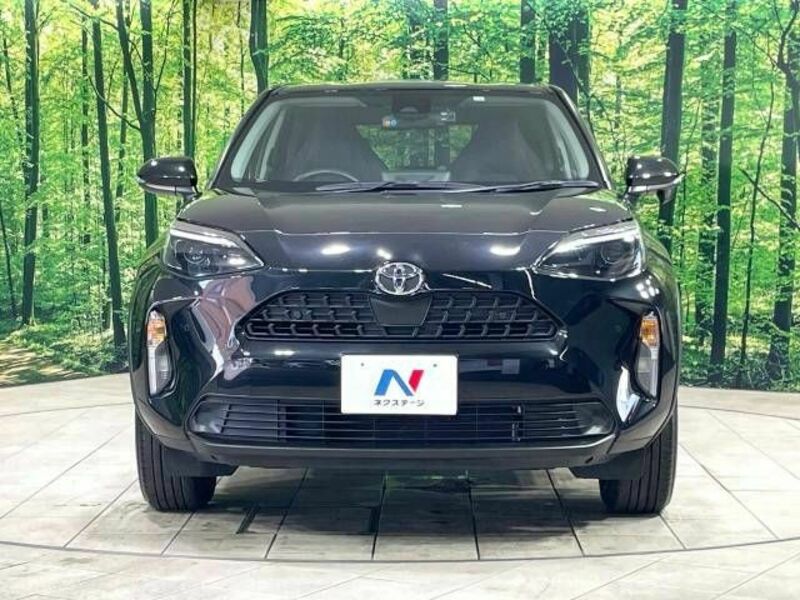 YARIS CROSS