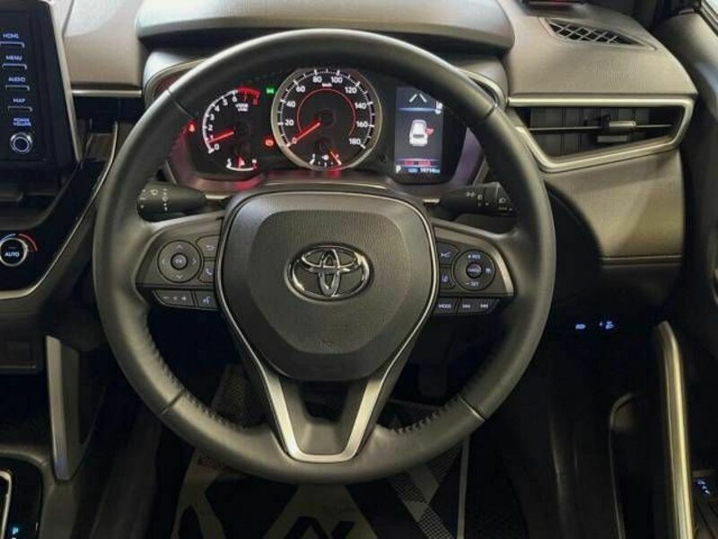 COROLLA CROSS
