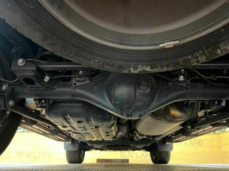 LAND CRUISER PRADO-18
