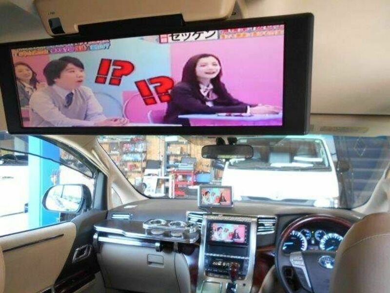 VELLFIRE-2