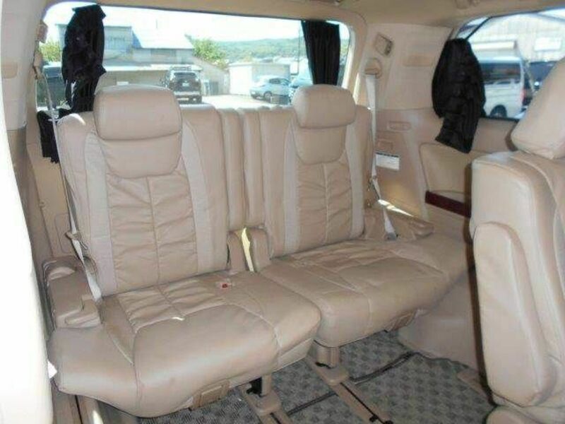 VELLFIRE-7