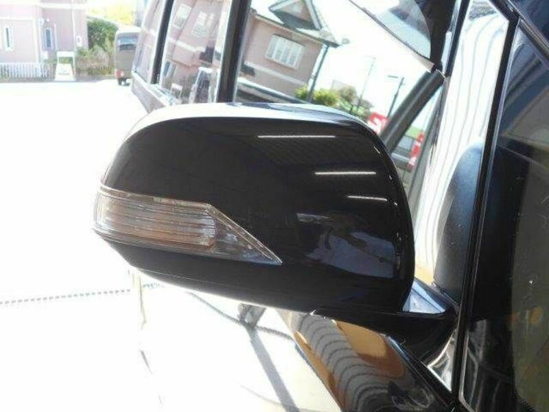 VELLFIRE-25