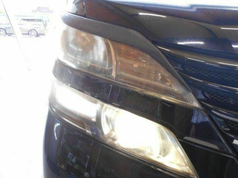 VELLFIRE-29