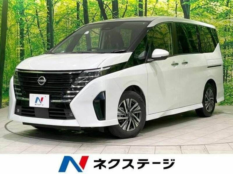 NISSAN　SERENA