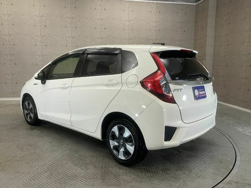 FIT HYBRID-2
