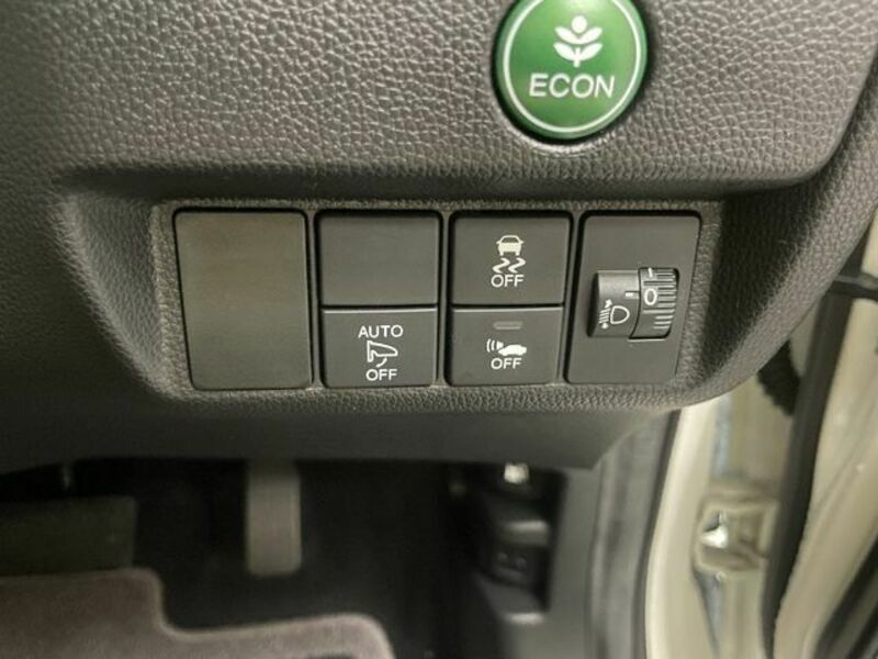 FIT HYBRID-15