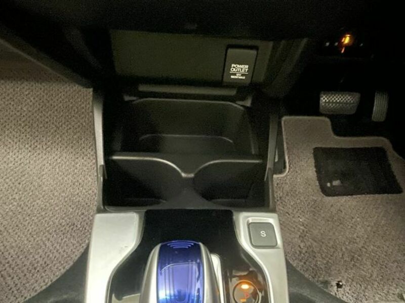 FIT HYBRID-18