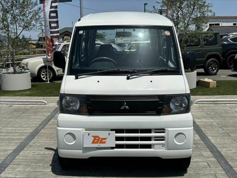 MINICAB VAN