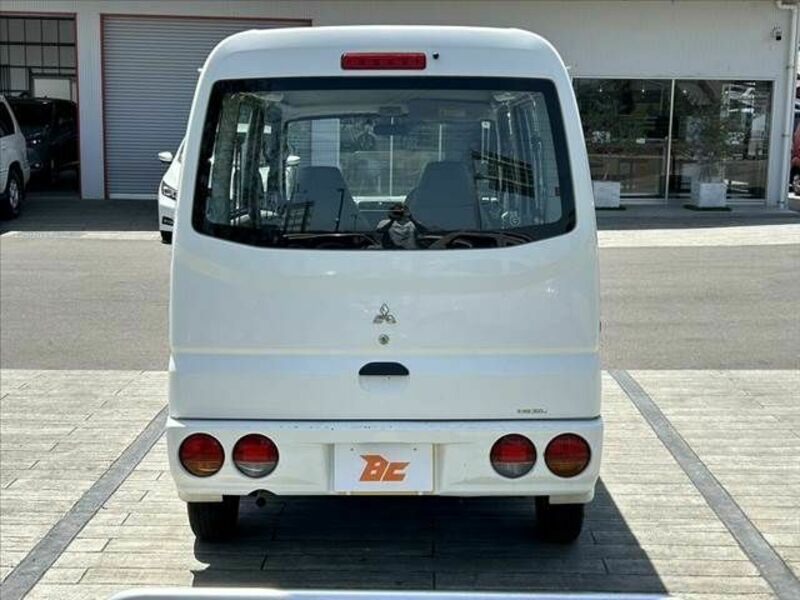 MINICAB VAN