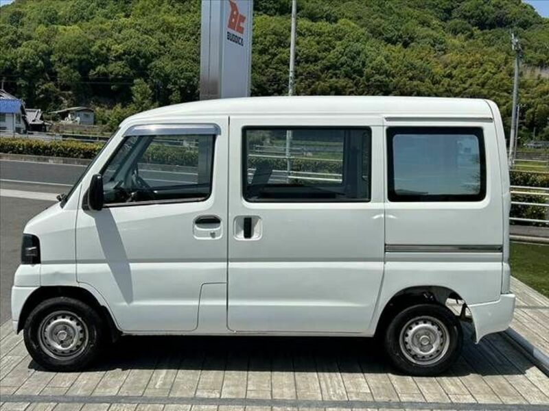 MINICAB VAN