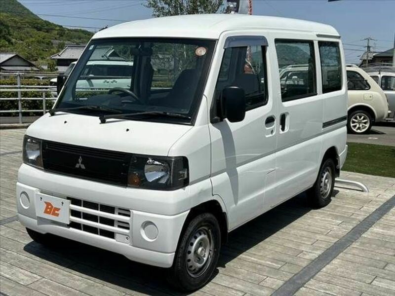 MINICAB VAN