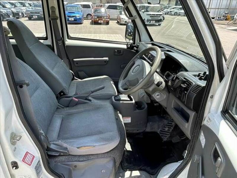 MINICAB VAN