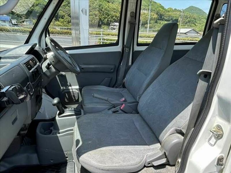 MINICAB VAN