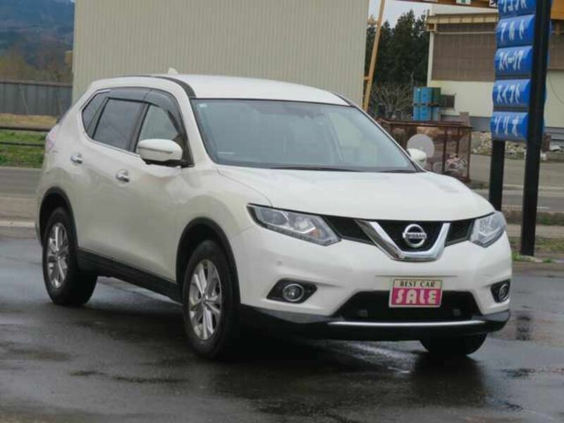 X-TRAIL