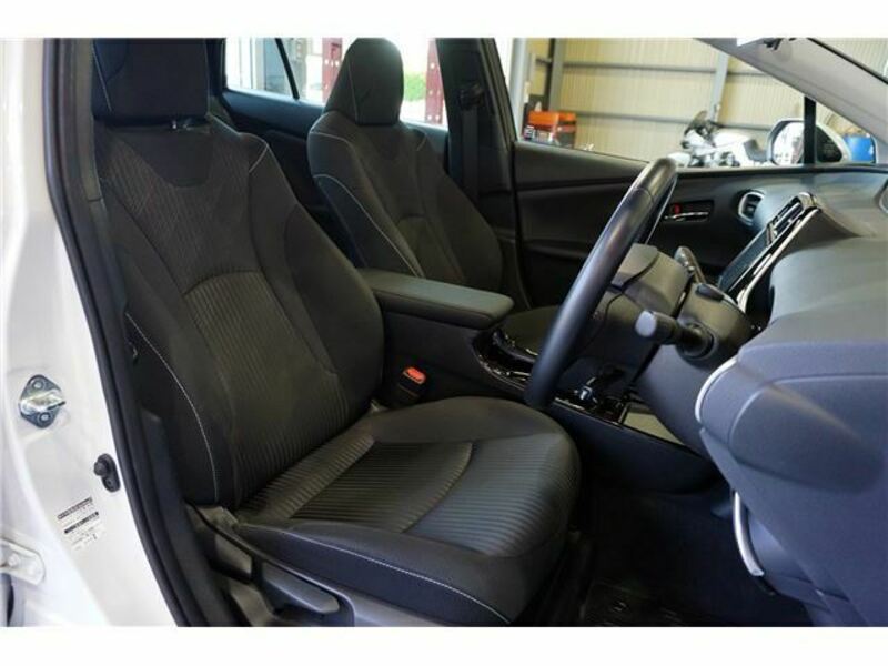 PRIUS PHV-25