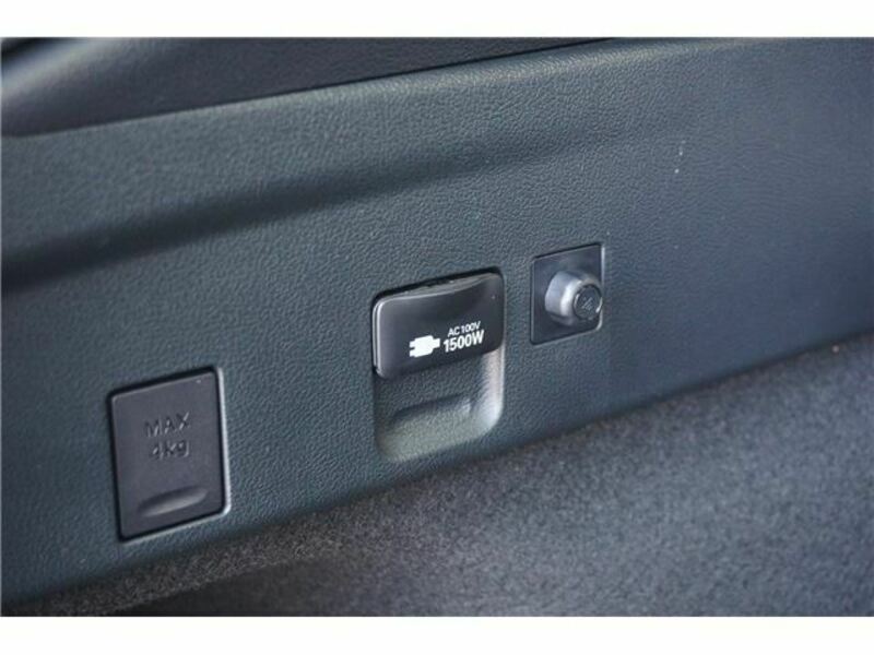PRIUS PHV-44