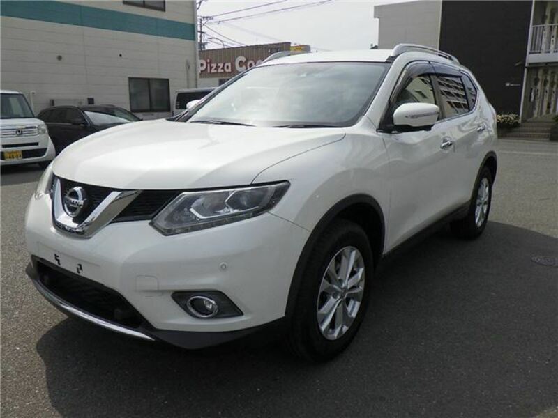 X-TRAIL