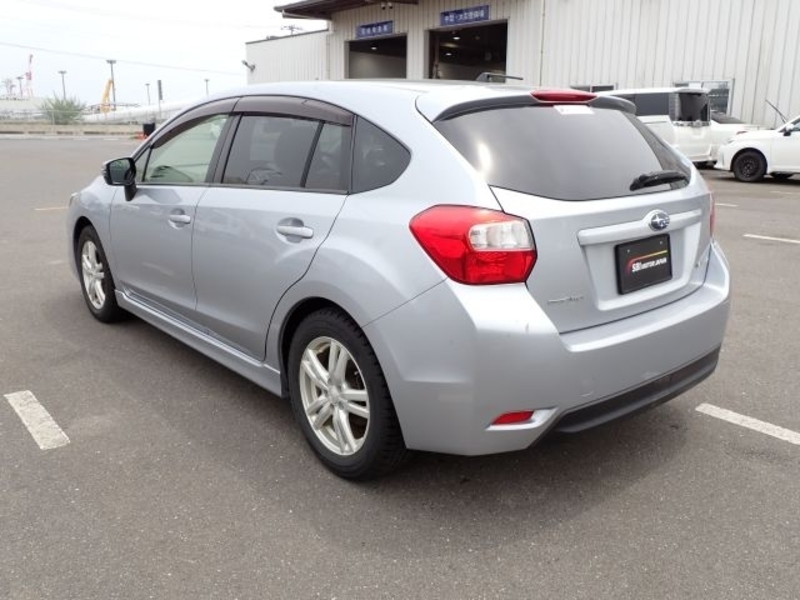IMPREZA-2