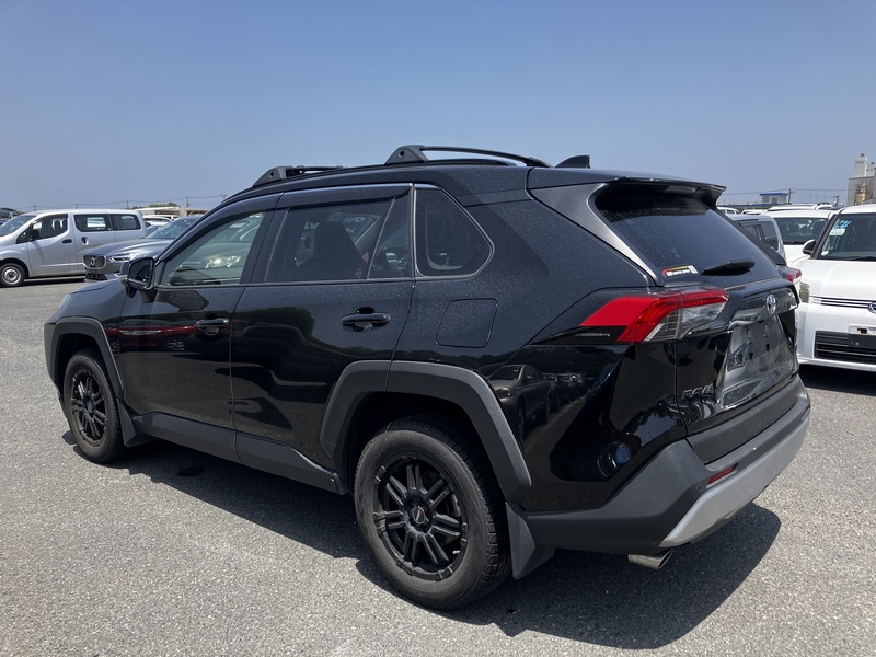 RAV4-4