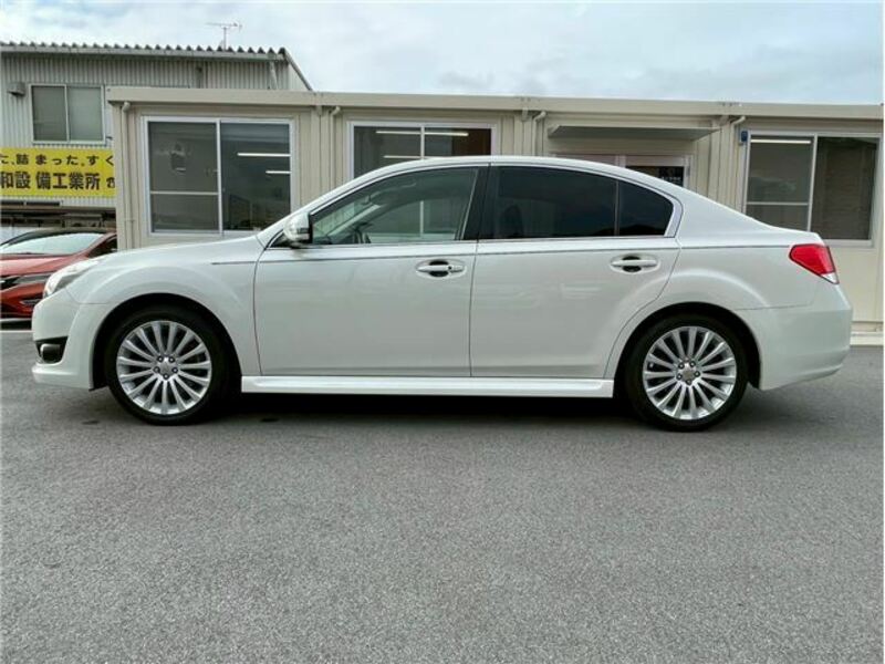 LEGACY B4