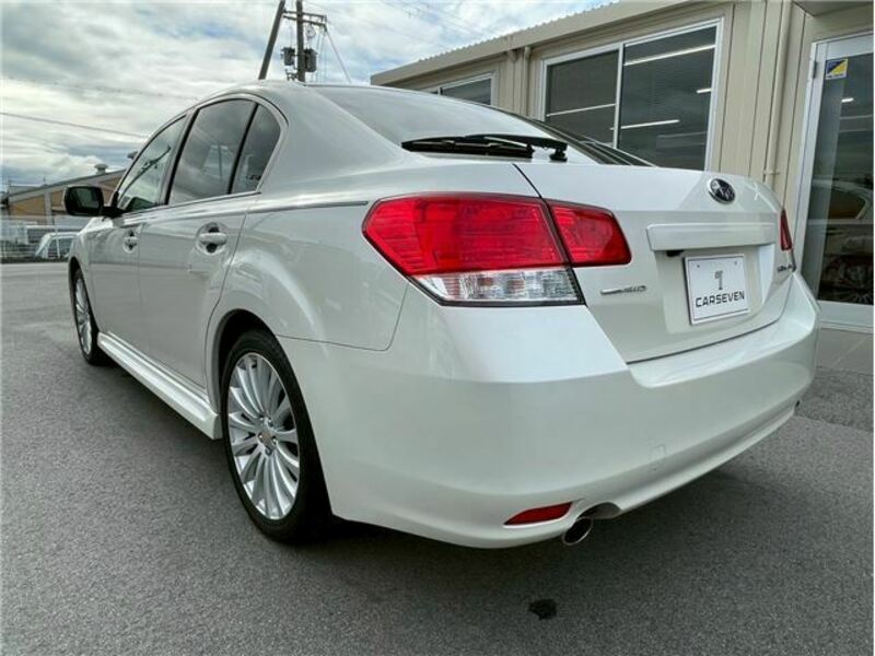 LEGACY B4