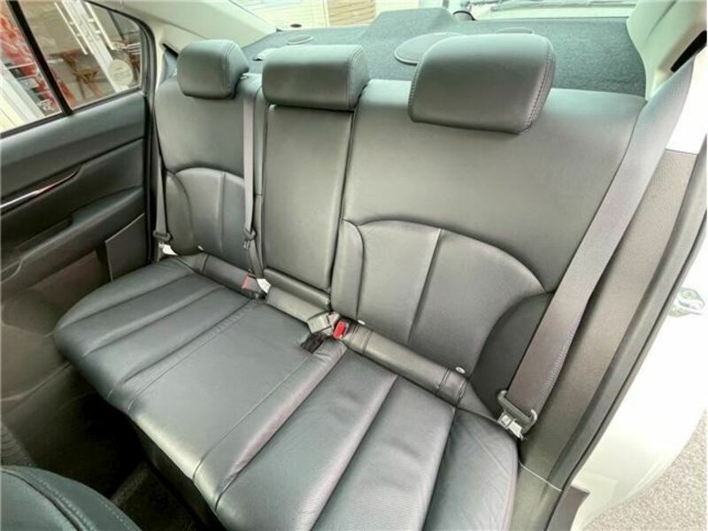 LEGACY B4