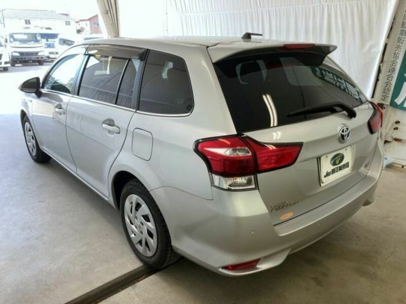 COROLLA FIELDER