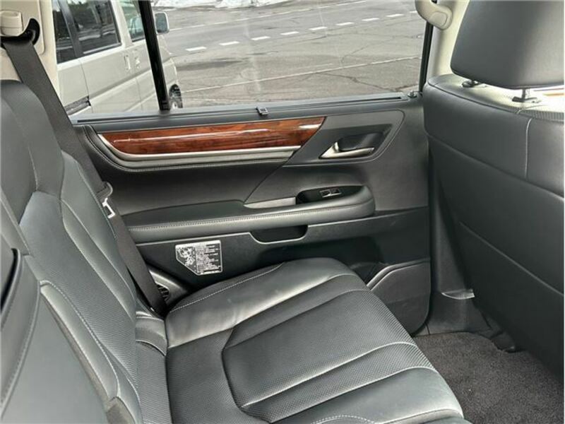 LX