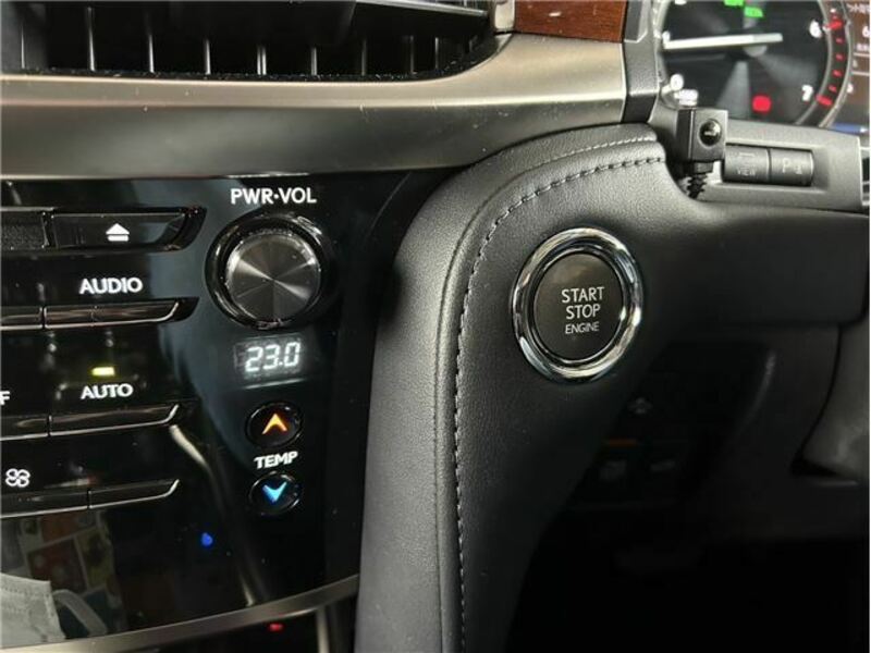 LX