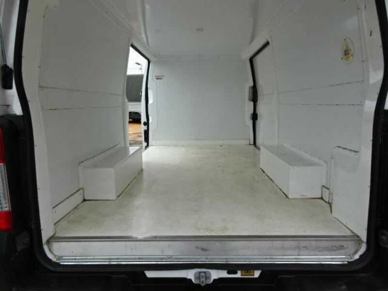 CARAVAN VAN