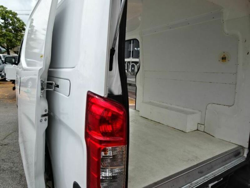 CARAVAN VAN