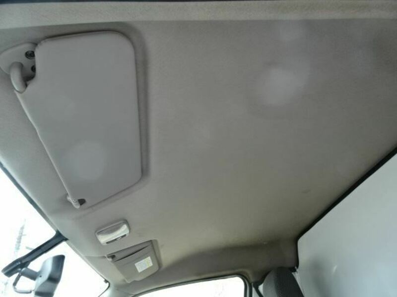 CARAVAN VAN