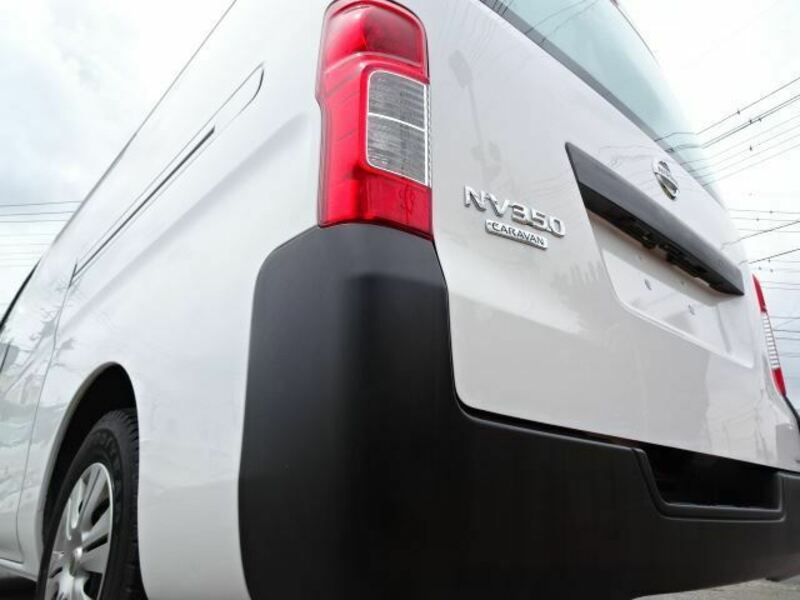 CARAVAN VAN