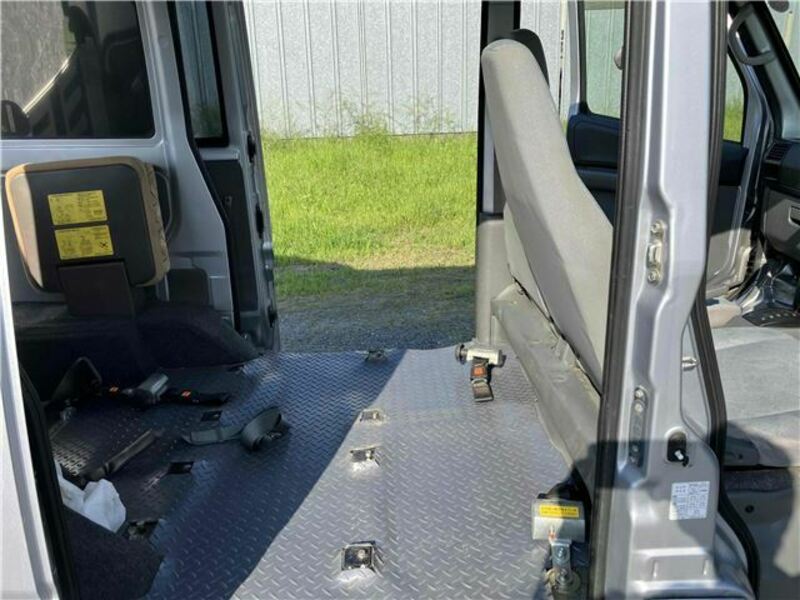 CLIPPER VAN