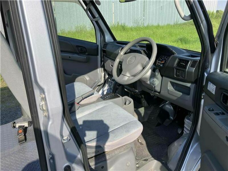 CLIPPER VAN