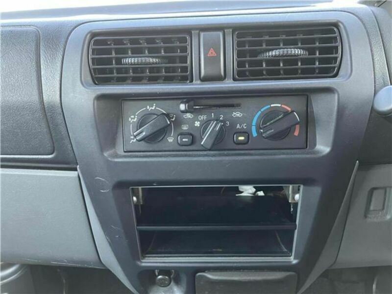 CLIPPER VAN