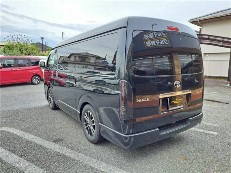 HIACE