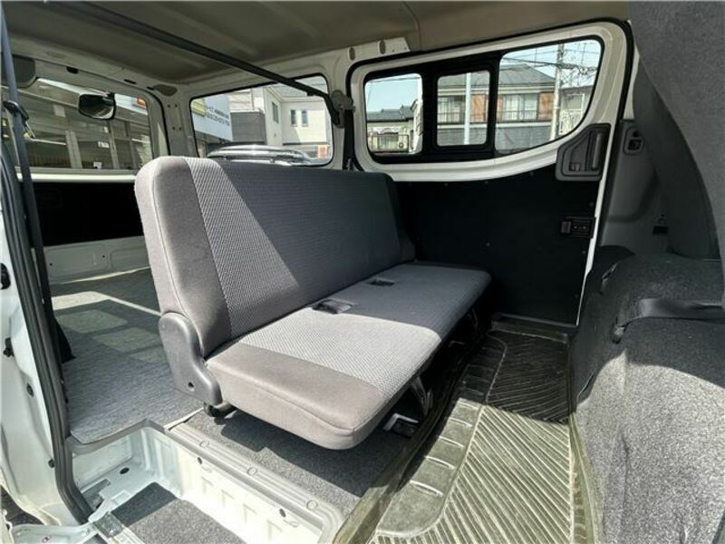 NV350 CARAVAN