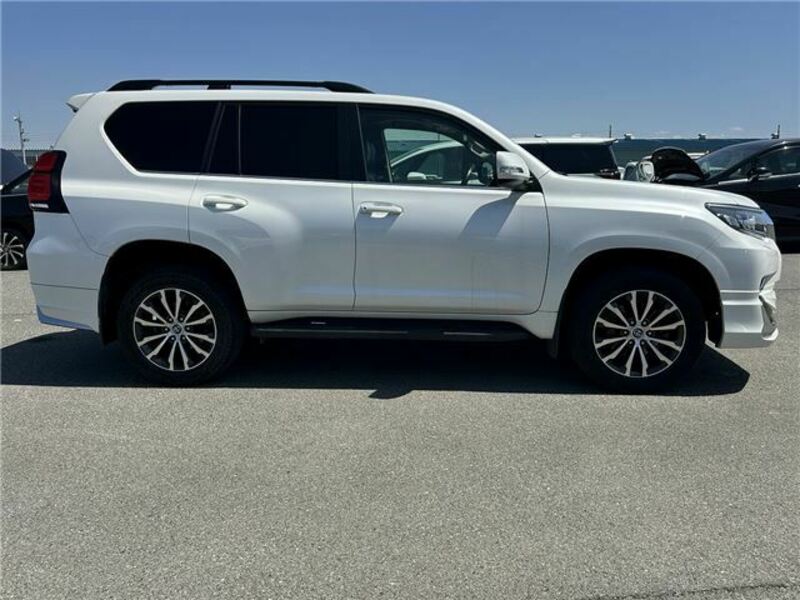 LAND CRUISER PRADO-5