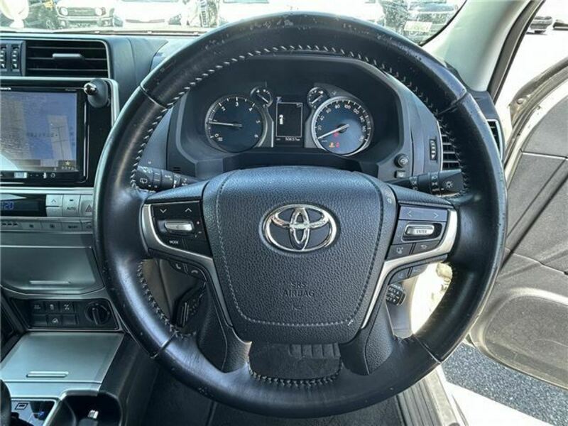 LAND CRUISER PRADO-22