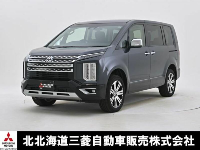 MITSUBISHI　DELICA D5