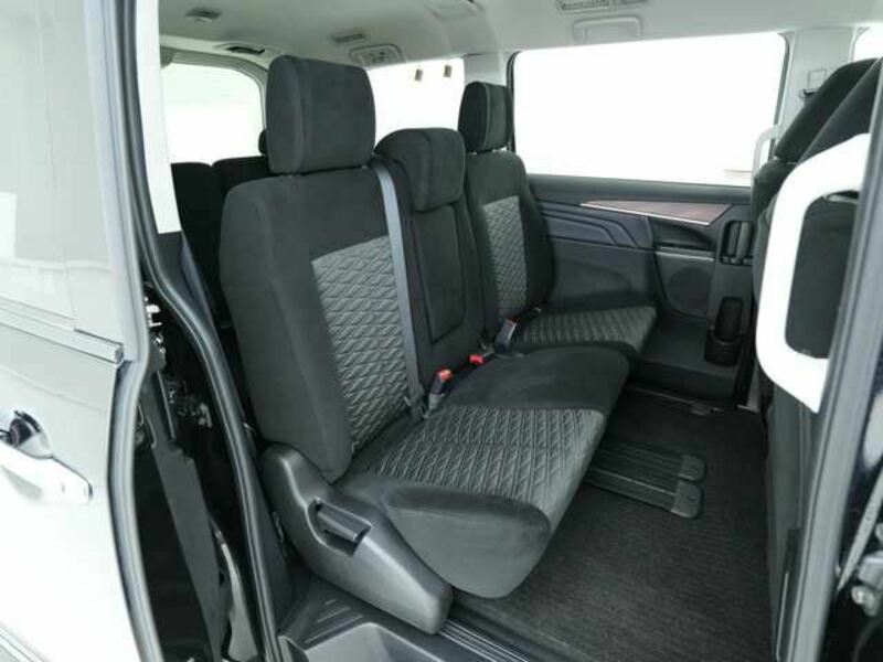 DELICA D5