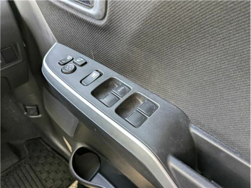 DELICA D2